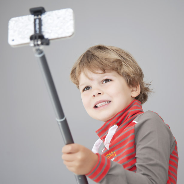 smartphonehoesjes.nl selfie stick | AllinMam.com