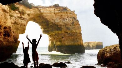 Praia de Albandeira en Estaquinha; verborgen juweeltjes aan de Algarve - AllinMam.com