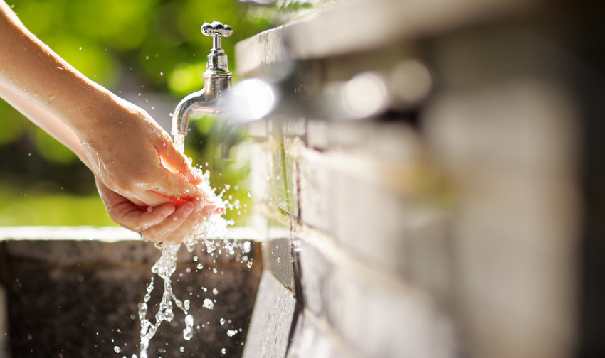 Wat kalkhoudend water met je huid doet - AllinMam.com