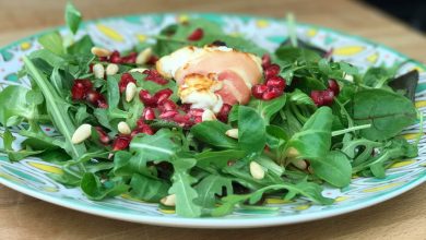 warme salade met geitenkaas en granaatappel - AllinMam.com