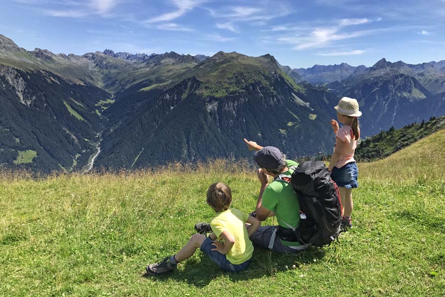 Wandelen in Montafon met kinderen - AllinMam.com