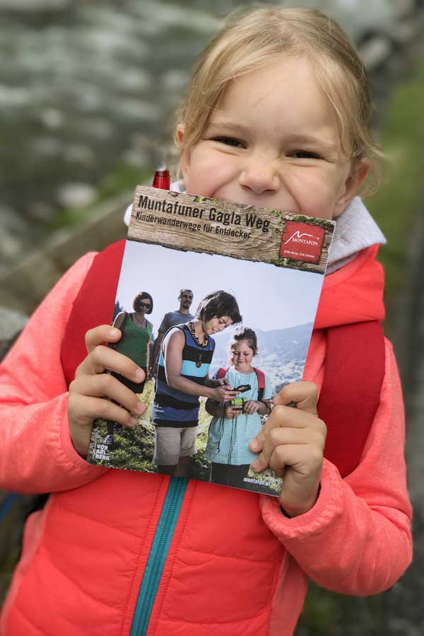 5 activiteiten met kinderen bij slecht weer in Montafon - de Muntafuner Gagla weg- AllinMam.com