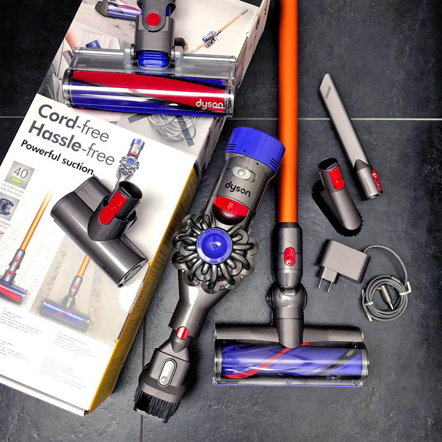 inkomen financieel Efficiënt Dyson V8 ervaringen na een aantal weken gebruik [review] - AllinMam.com