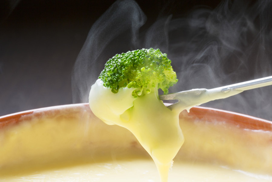 Kaasfondue met groenten - AllinMam.com