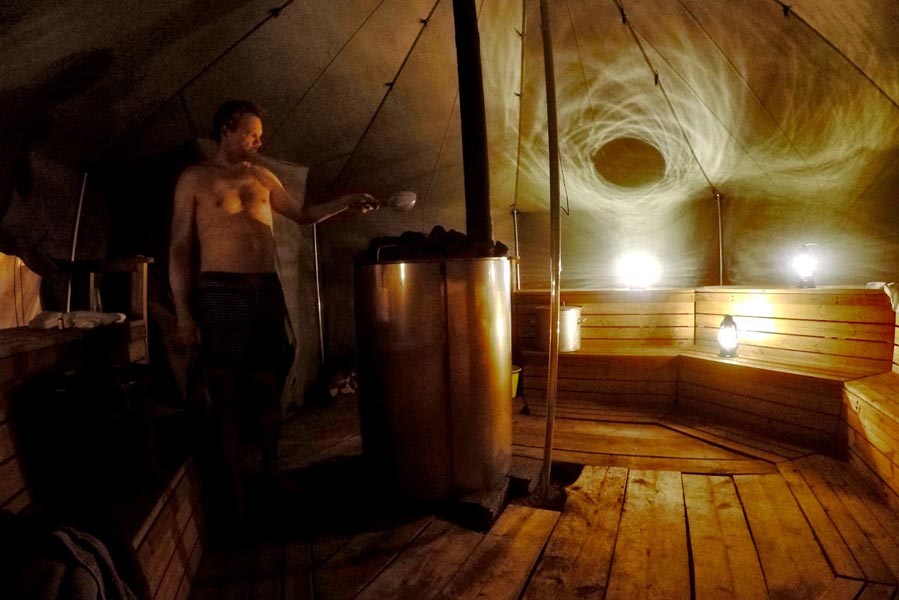 The Northern Lights resort tent sauna, Finland - AllinMam.com