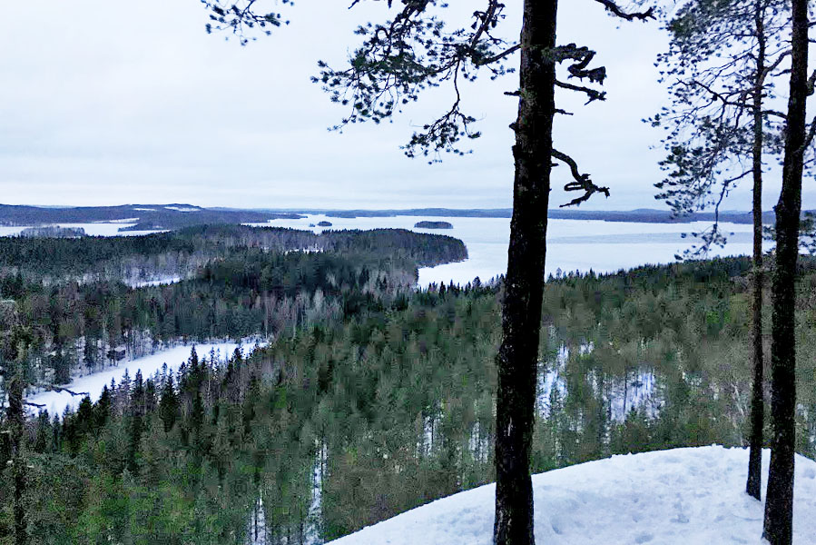 uitzicht vanaf Hyyppäänvuori, Finland - AllinMam.com