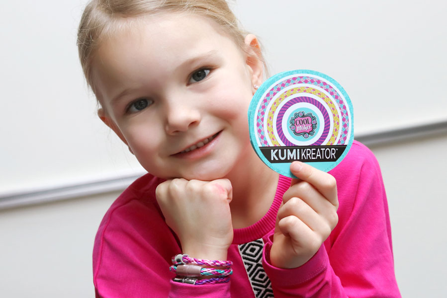 Zelf armbandjes maken met de KumiKreator - AllinMam.com