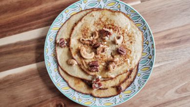 Bananen pannenkoek met gebrande noten - AllinMam.com